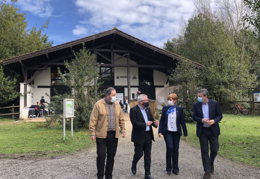 Eusko Jaurlaritzak Txingudiko espazio naturalen konektagarritasuna hobetuko duela iragarri du