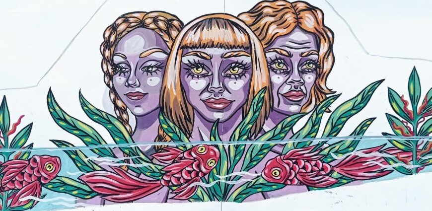 Micrisantemo artistak margotutako horma-irudi feministak apainduko du Gabarrari plaza