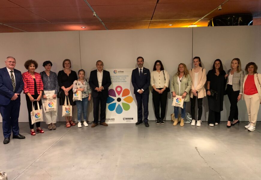 Eskualdeko hemezortzi turismo-eragilek aintzatespena jaso dute Euskadiko Turismoaren Kode Etikoari atxikitzeagatik