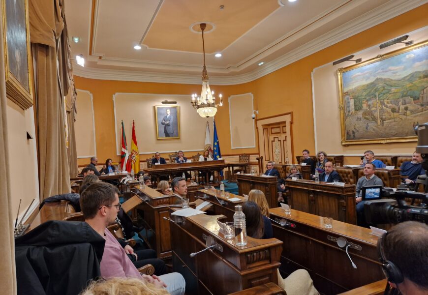 José Antonio Santanok alkate kargua utzi zuen atzo arratsaldean José Antonio Santanok alkate kargua utzi zuen atzo arratsaldean