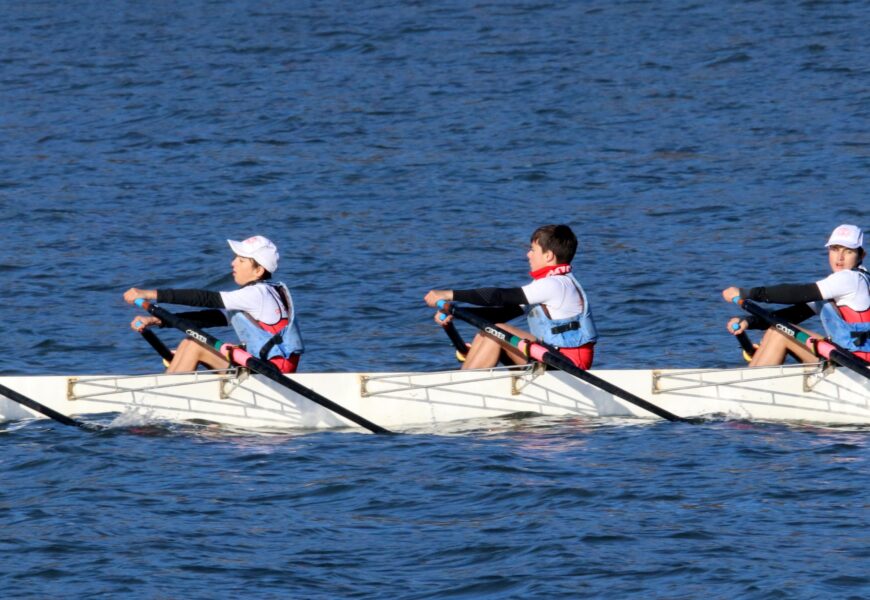 Santiagotarrak klubeko arraunlariak Gipuzkoako Arraun Ligako Lineako hirugarren estropadan lehiatuko dira