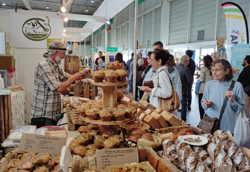 Bioterra azoka igandera arte bisitatu ahalko da Ficoban