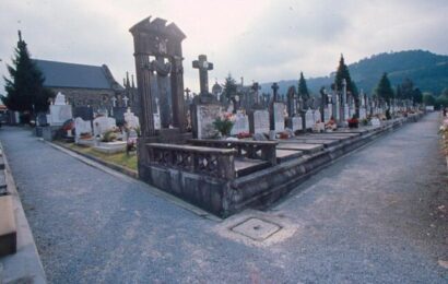 Hildakoen gorpuzkiak Blaia hilerriko udal nitxoetatik aterako dira datozen asteetan Hildakoen gorpuzkiak Blaia hilerriko udal nitxoetatik aterako dira datozen asteetan