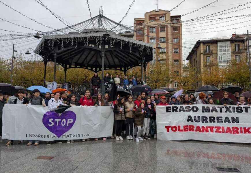Bidasoaldeko M8 Asanblada Feministak A25a antolatzeko bilera deitu du