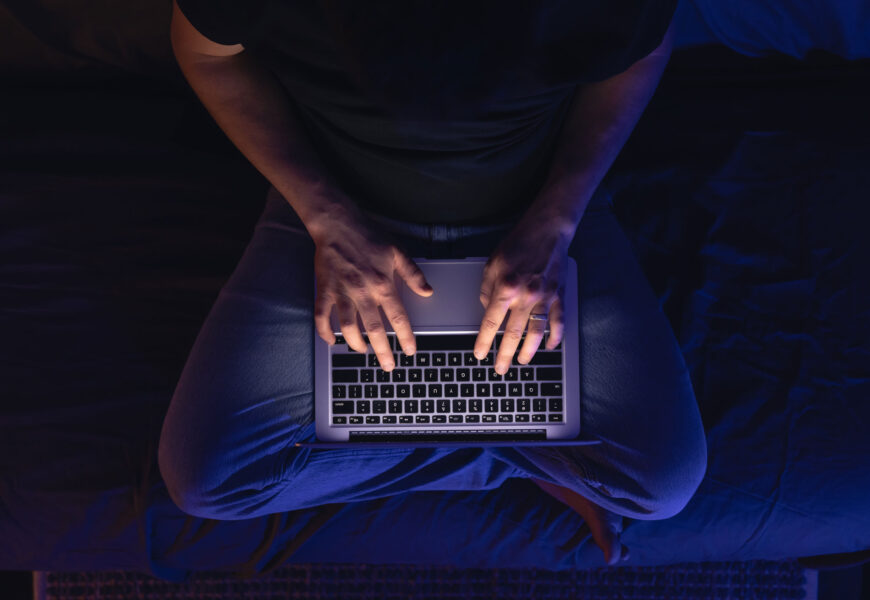 Ziberindarkeriari buruz hausnartzeko eztabaida taldea antolatu dute Irungo Emakumeen Etxean