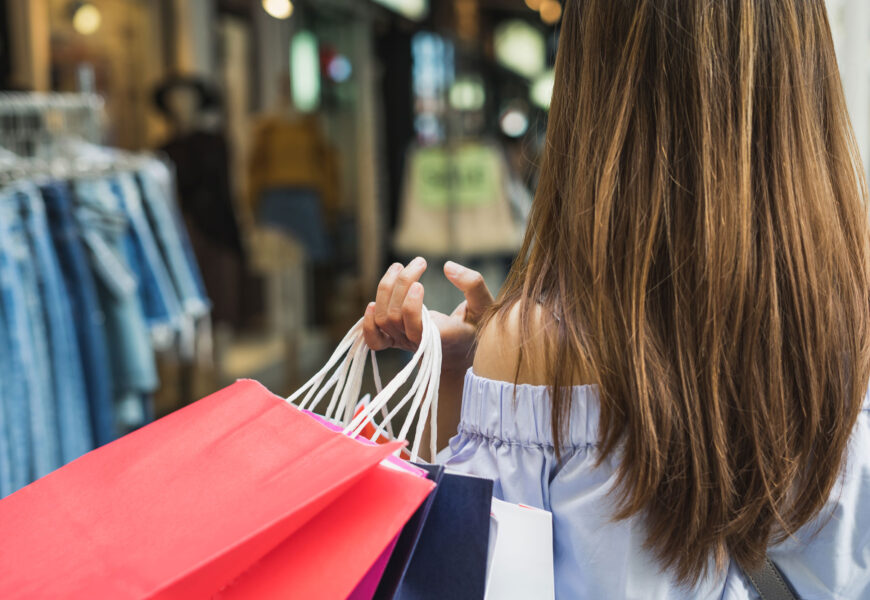 “Bermearekin kontsumitu. Irunen erosi” kanpainak hiriko saltokietan erostea sustatuko du