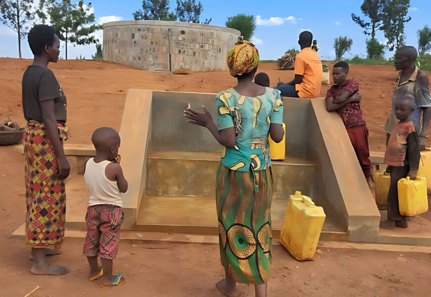 Behar Bidasoak lanean jarraitzen du, tokiko hazkundeari esker, garapen poloen hobekuntza lortzeko