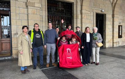 “Nagusikleta” proiektuak udalaren bultzada jaso du triziklo elektriko berriaren erosketarekin