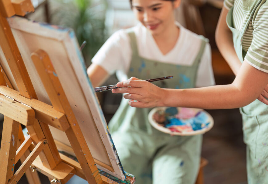 Marrazketa eta Pintura Udal Akademiak giza modelo batekin tailerra antolatu du martxoaren 1erako