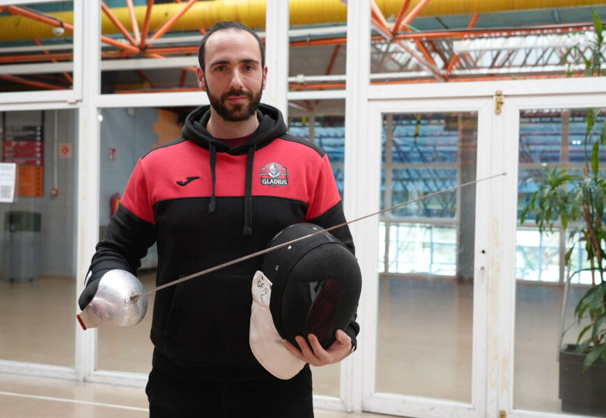 Gladius esgrima klubak 10 urte egin ditu ezpata-joko azkarrean
