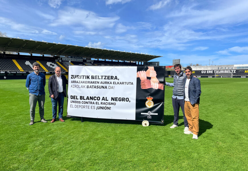 Jarrera arrazistak, ez Stadium Galen ez kanpoan Jarrera arrazistak, ez Stadium Galen ez kanpoan