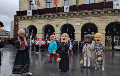 Irun´go Atsegiñak leku aldaketa jakinarazi du buruhandi berrien aurkezpenerako Irun´go Atsegiñak leku aldaketa jakinarazi du buruhandi berrien aurkezpenerako