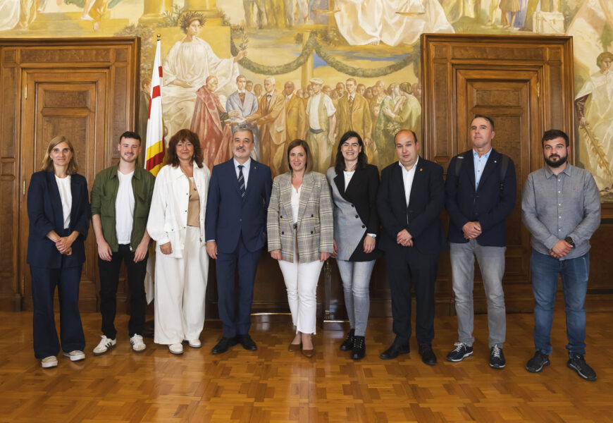 Irungo Udaleko ordezkaritza bat Bartzelonan izan da Vía Irun bertako hiri-barruti berritzailean inspiratzeko