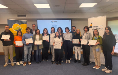 Eskualdeko 20 turismo agentek Euskadiko Turismoaren Kode Etikoaren ziurtagiria jaso dute Eskualdeko 20 turismo agentek Euskadiko Turismoaren Kode Etikoaren ziurtagiria jaso dute