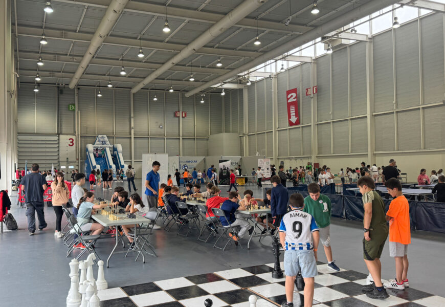 Ficoba Bidasoa-Txingudiko Eskola Mini Olinpiaden egoitza izan da berriro Ficoba Bidasoa-Txingudiko Eskola Mini Olinpiaden egoitza izan da berriro