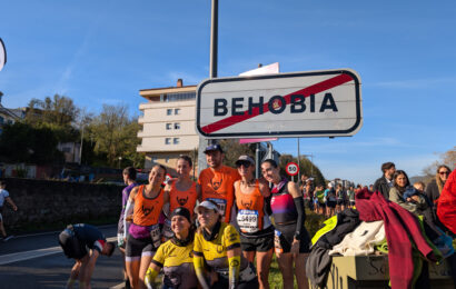 25.000 korrikalari baino gehiagok Behobia eta Donostia arteko bidea egin zuten atzo 25.000 korrikalari baino gehiagok Behobia eta Donostia arteko bidea egin zuten atzo