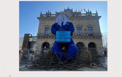 Urtezaharra kantuan agurtuko dute Alde Zaharra-San Juan auzo elkarteko kideek
