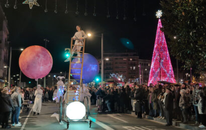 Ostiral honetan estreinatuko da Gabonetako zuhaitzaren argi eta soinu ikuskizuna