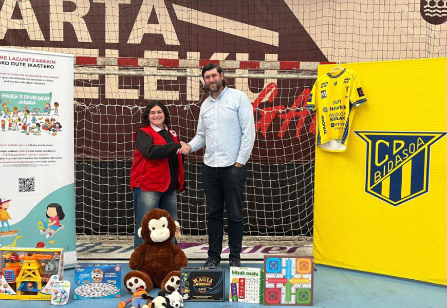 Bidasoa kirol elkarteak Gurutze Gorriko kanpainarentzako jostailuak bilduko ditu abenduaren 12an
