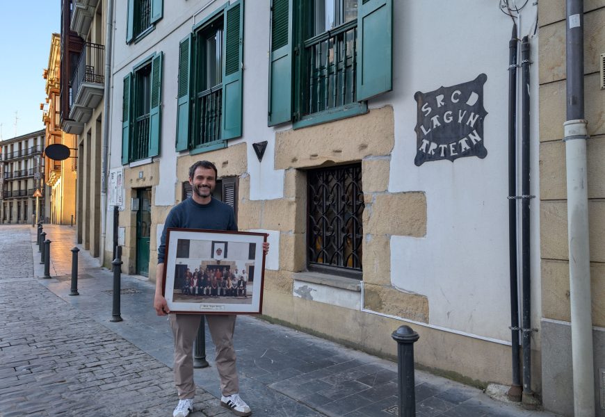 Lagun Artean: Irungo bihotzean 40 urteko historia berritzen