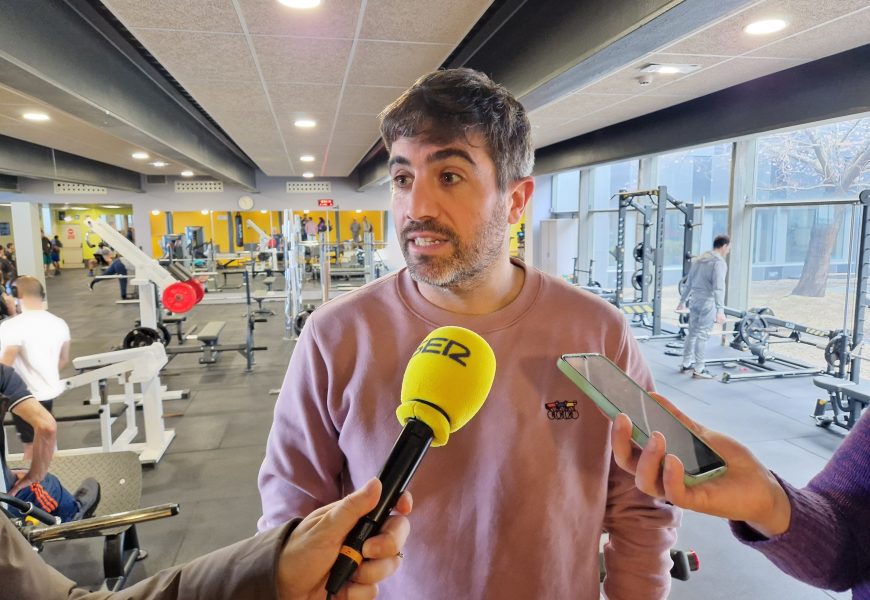 Azken Portu Kiroldegiak fitness areto berritua estreinatu du, espazioa 600 metro karraturaino zabalduz Azken Portu Kiroldegiak fitness areto berritua estreinatu du, espazioa 600 metro karraturaino zabalduz