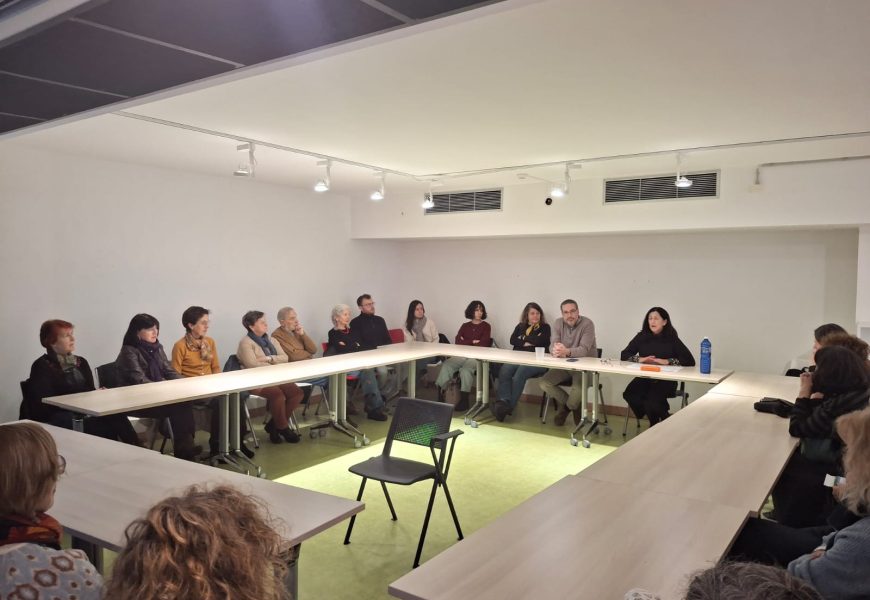 Irunek bidelagun euskaltzaleak behar ditu Mintzapraktika egitasmoaren arrakasta borobiltzeko