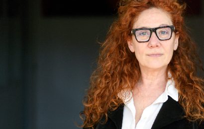 Cristina Fallarás kazetari eta aktibistak hitzaldia emango du ostiral honetan Irunen