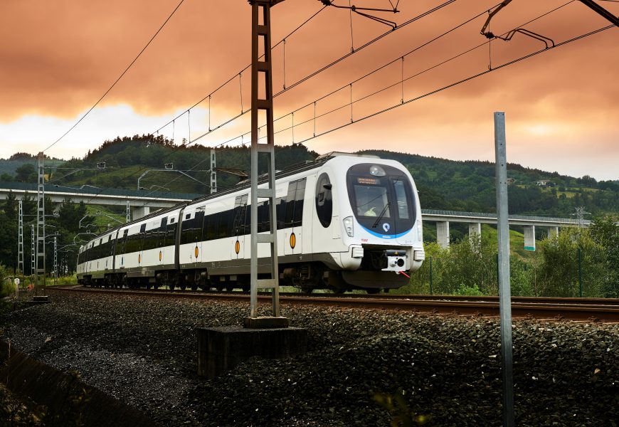 Euskotrenek gaueko tren zerbitzu bereziak eskainiko ditu Bidasound jaialdia dela eta