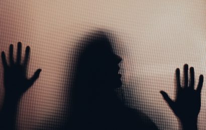 Txingudiko Elkarte Feministak performance bat egingo du irailaren 23an, pertsonen trata salatzeko