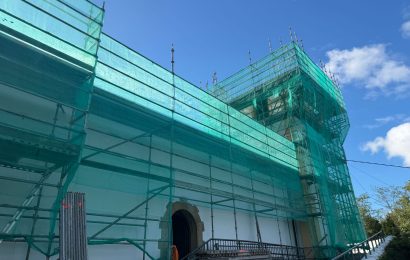 San Martzial ermitako estalkia eta leihoak berritzeko obrak hasi ditu Irungo Udalak