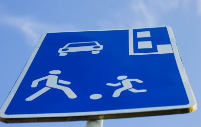900 gaztek baino gehiagok parte hartu dute Irunen errepideko arriskuez sentsibilizatzeko saioetan