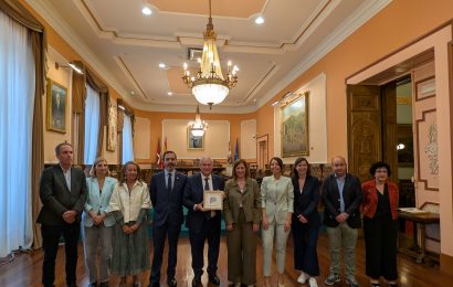 Irunek bere garapen ekonomiko eta turistikoa erakutsi dizkio  Jordi Hereu Ministroari